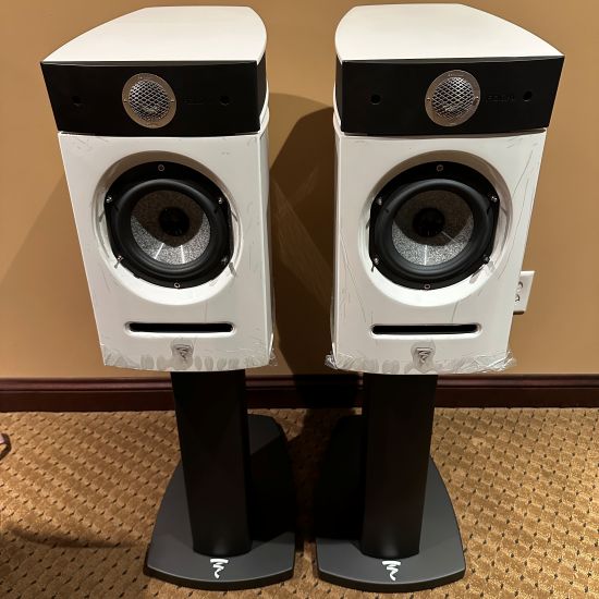 focal diablo utopia colour evo reference bookshelf speaker demo discontinued pre owned trade in used