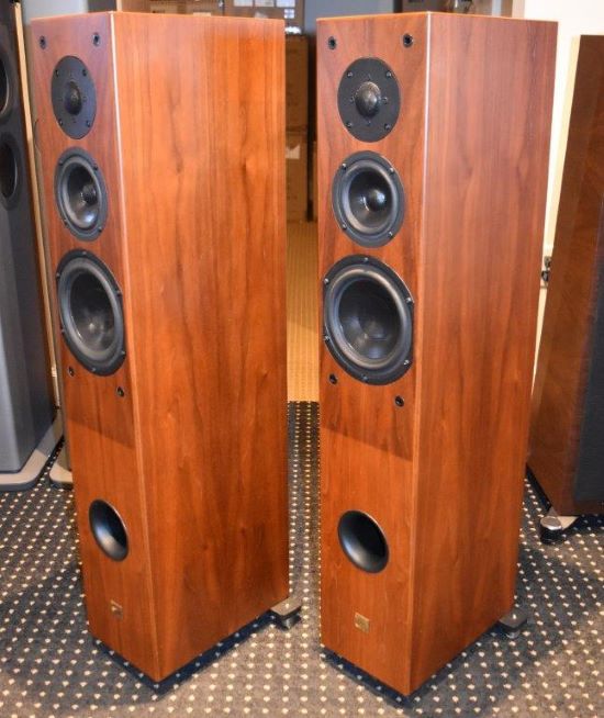 aerial model 6 floorstanding speaker used pre owned trade in