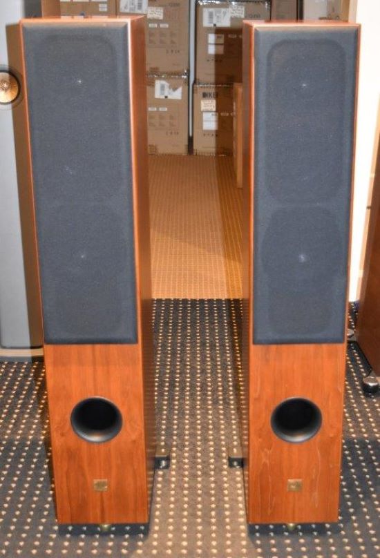 aerial model 6 floorstanding speaker used pre owned trade in