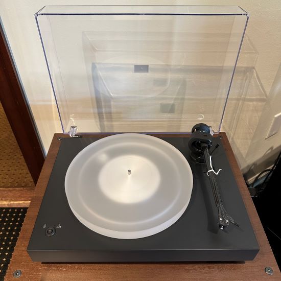 pro-ject x2 turntable record player vinyl used pre owned trade in