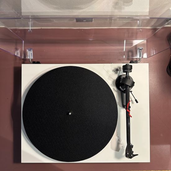 pro-ject debut carbon evo turntable sumiko rainier demo used pre owned trade in