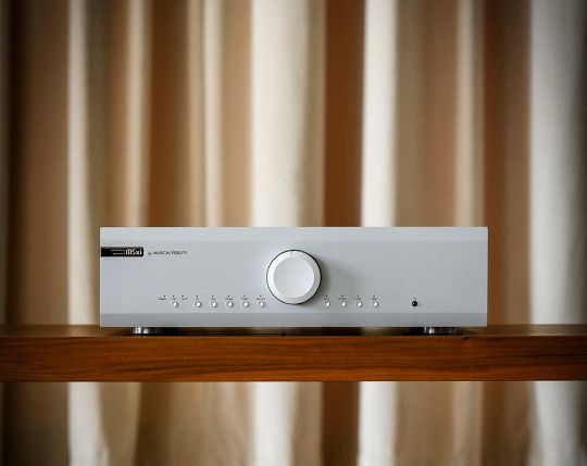 musical fidelity m5xi integrated amplifier